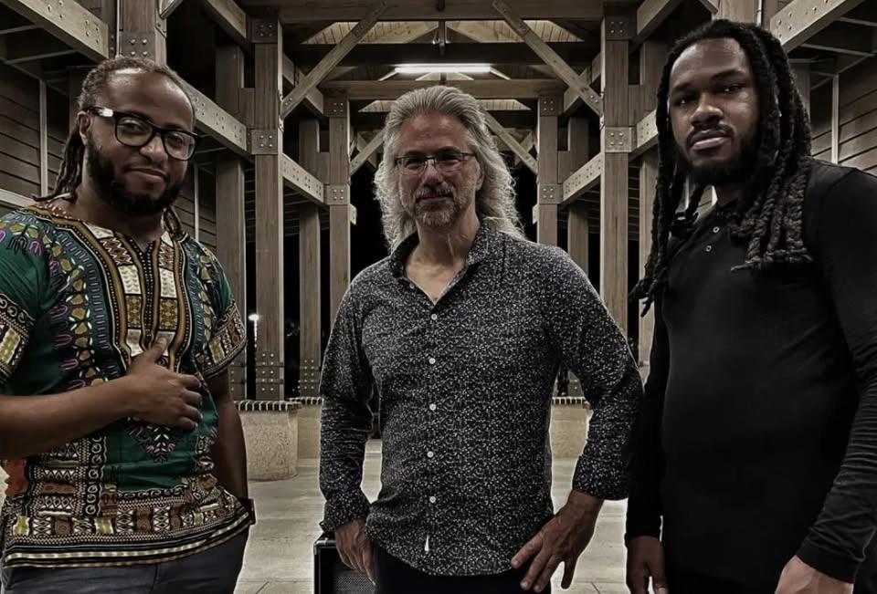Eric Jones Trio featuring Dave Richards