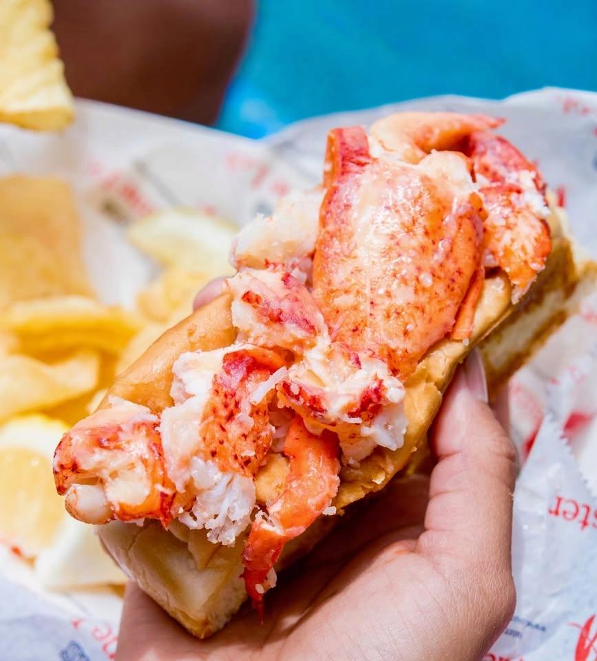 Cousins Maine Lobster at Franklin Concerts on the Commons