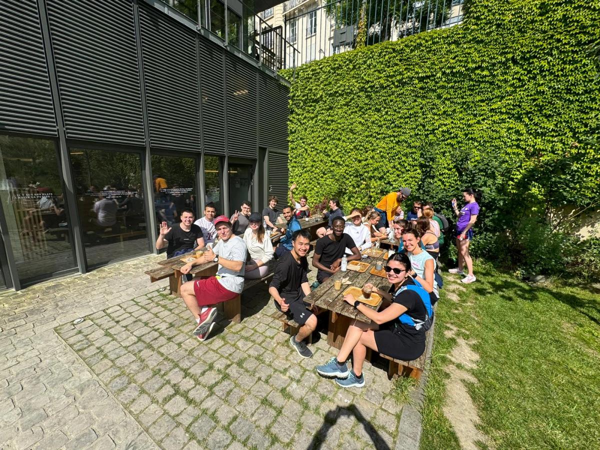 Founders Running Club :: Brussels