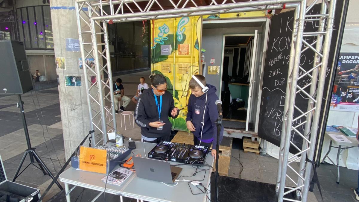 DJ-sessions med Turning Tables