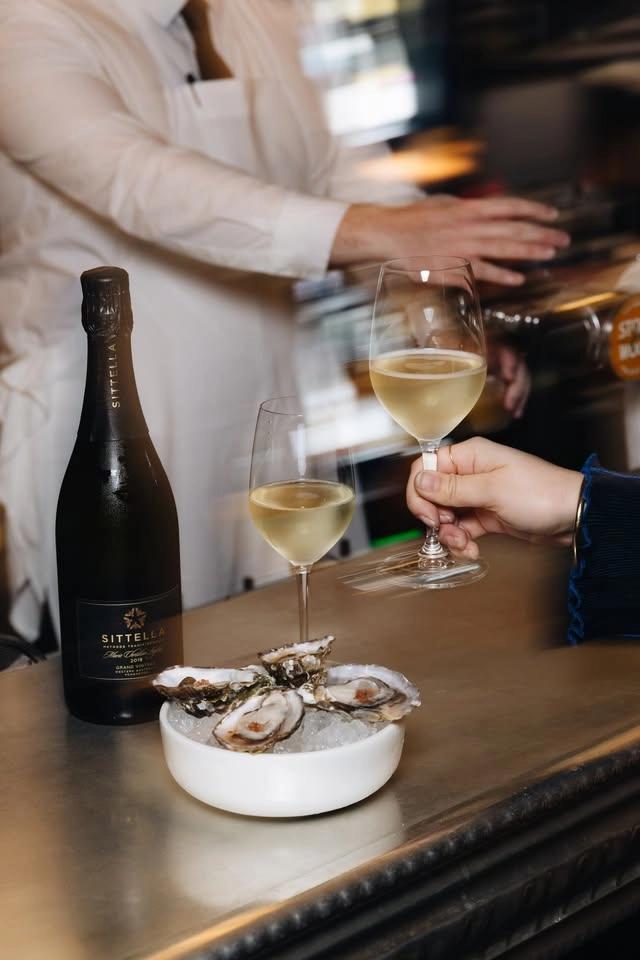 Bubbles & Freshly Shucked Oysters at The Heritage Wine Bar & Restaurant | Plateful Perth