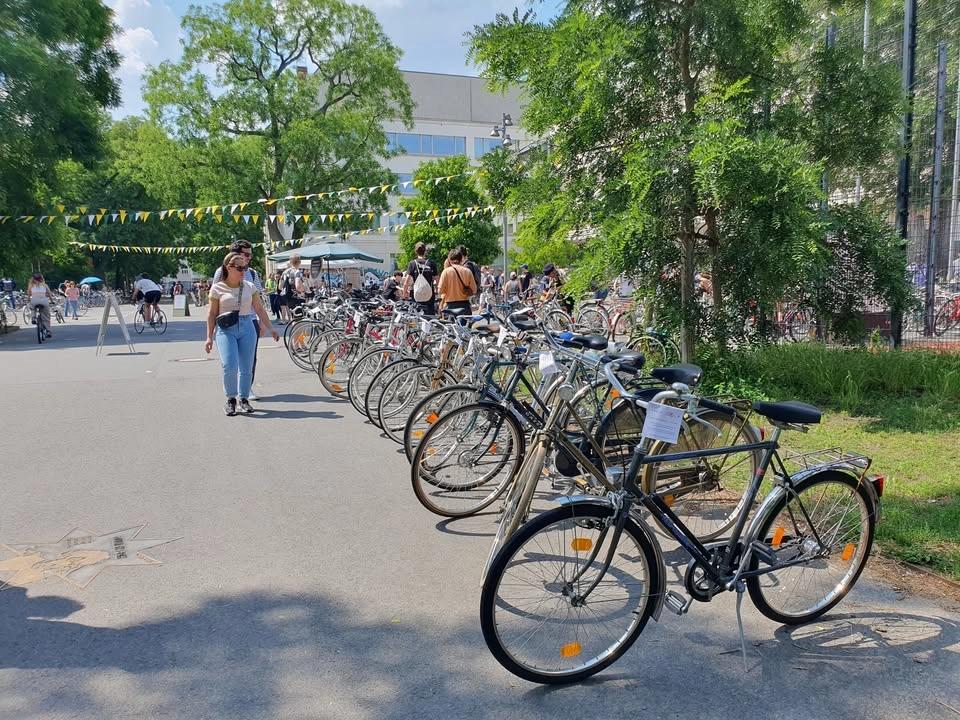 Fahrradmarkt // Bikemarket Kreuzkölln // Rütli Campus