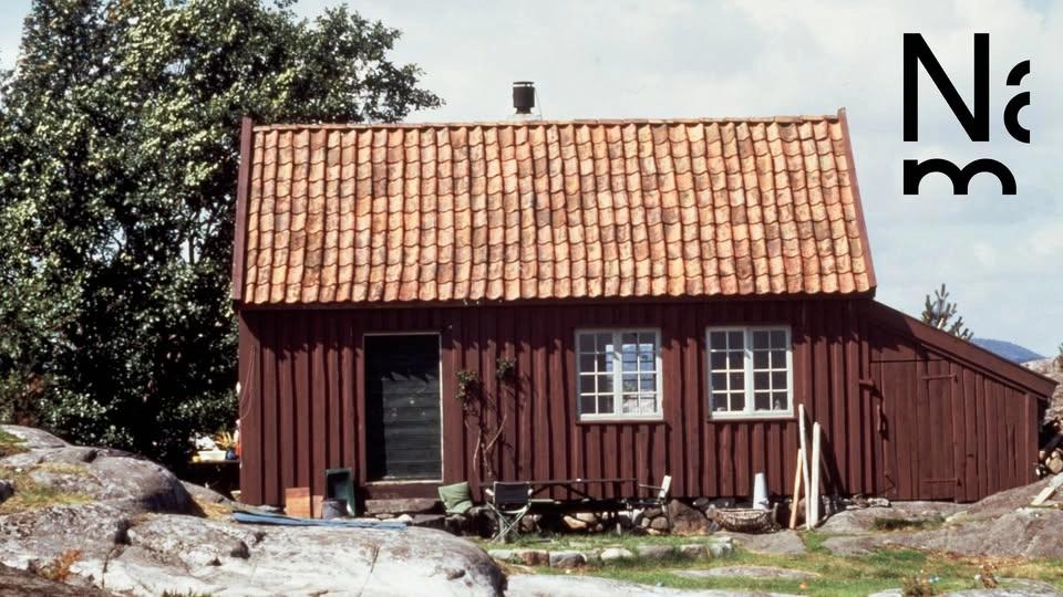 Kaffe og et kunstverk: Wenche Selmers hytte på Beltesholmen