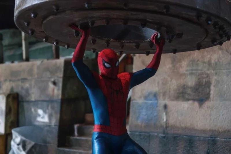 Spider-Man: Zbrusu nový den