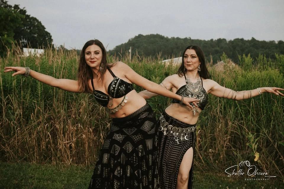 Holly n' Dylaina's Belly Dance Bazaar Fringe Rehearsals!