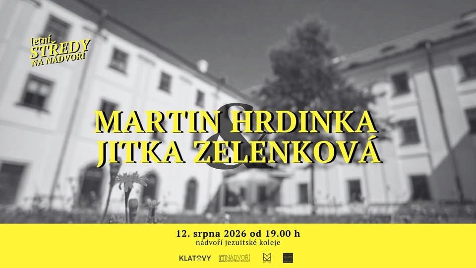 Martin Hrdinka a Jitka Zelenková na nádvoří