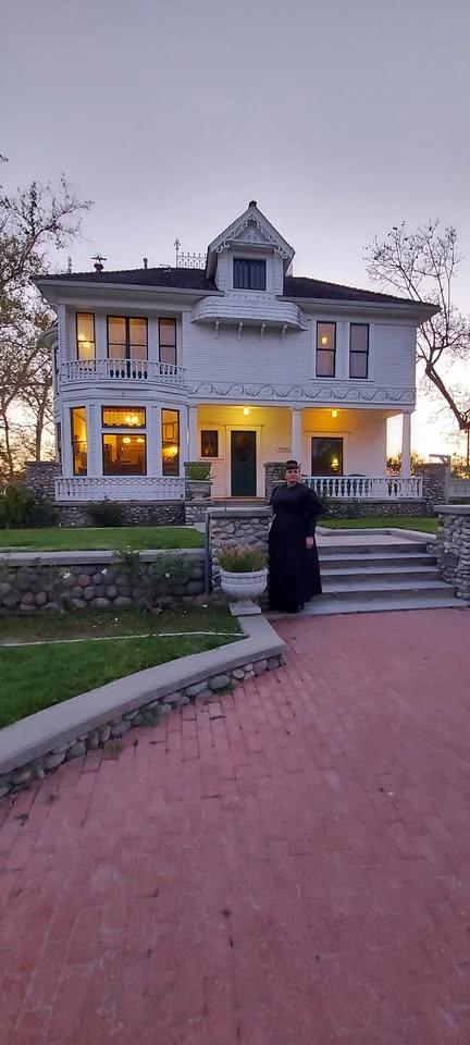 The Kellogg House Ghost Tour