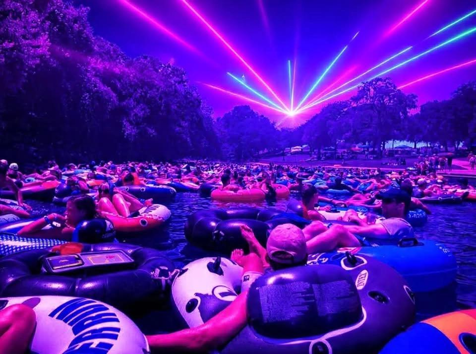 RAVE N’ FLOAT