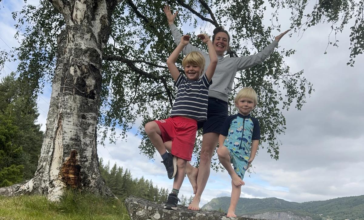 Yoga med ditt barn med Infinite yoga